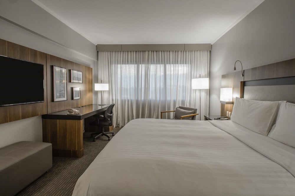 Executive Room, 1 King Bed - Photo 4