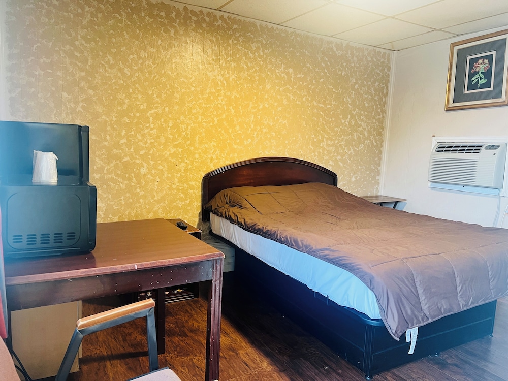Room, 1 Queen Bed, Non Smoking