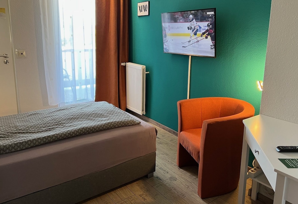 Single Room, 1 Twin Bed, Balcony photo 2