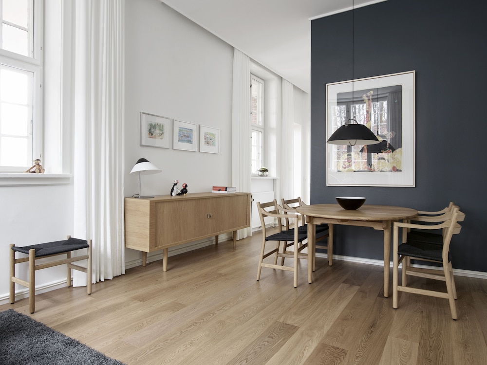 Design Suite, Balcony, Fjord View, Main Building - Photo 6