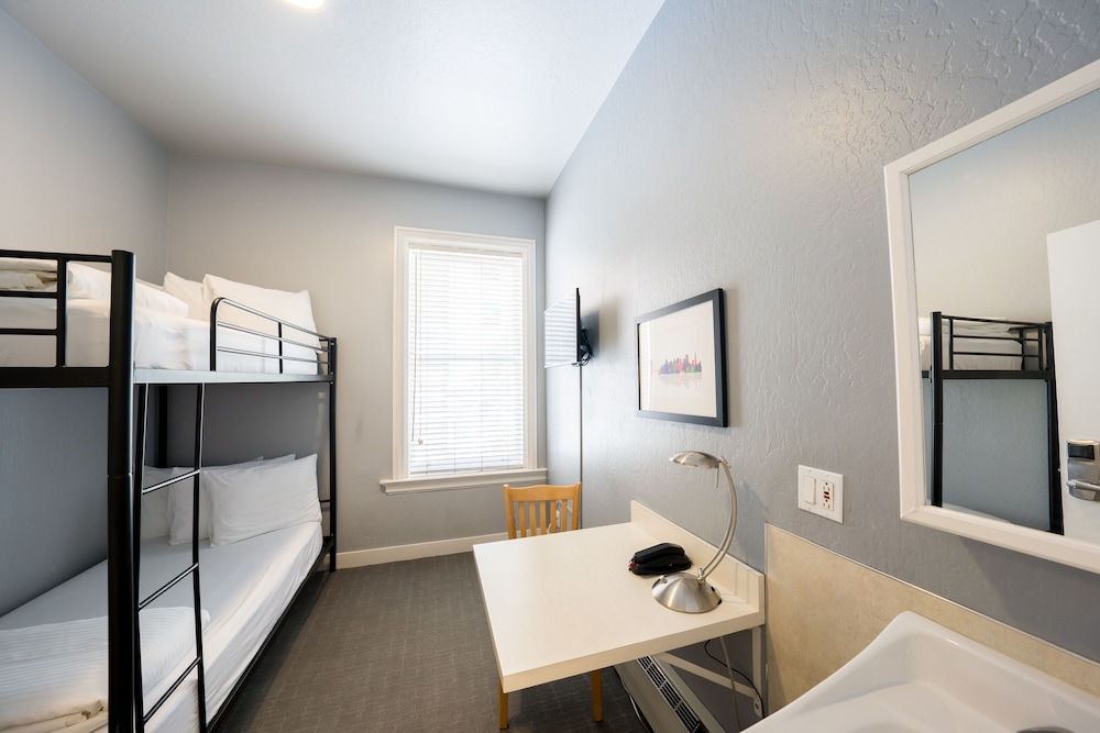 Room, 1 Twin Bunk Bed, Shared Bathroom