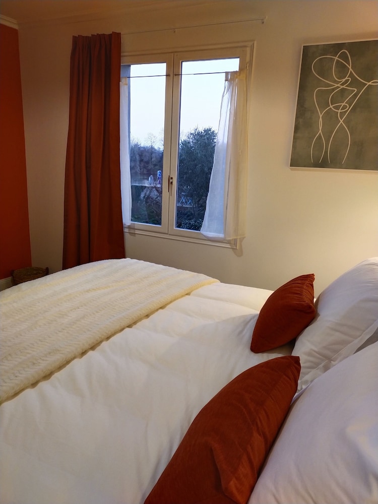 Comfort Double or Twin Room photo 2