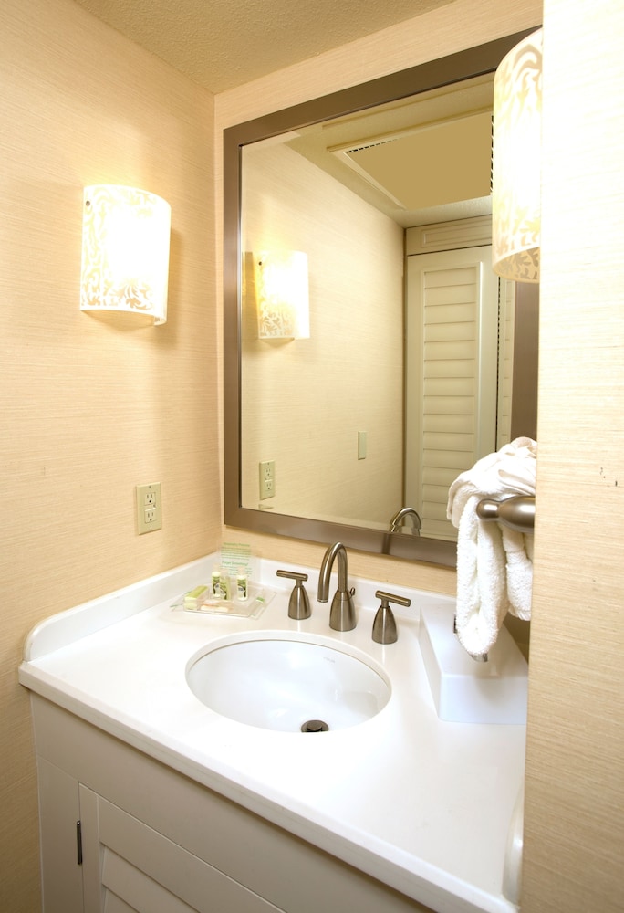 Room, 2 Queen Beds - Photo 3