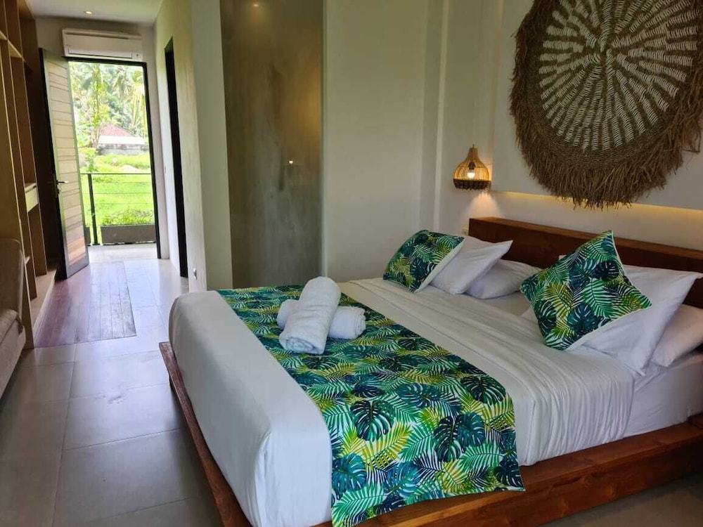 Deluxe Terrace Room - Photo 11