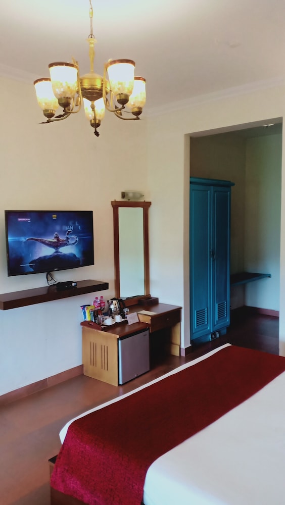 Lake view room - Photo 9