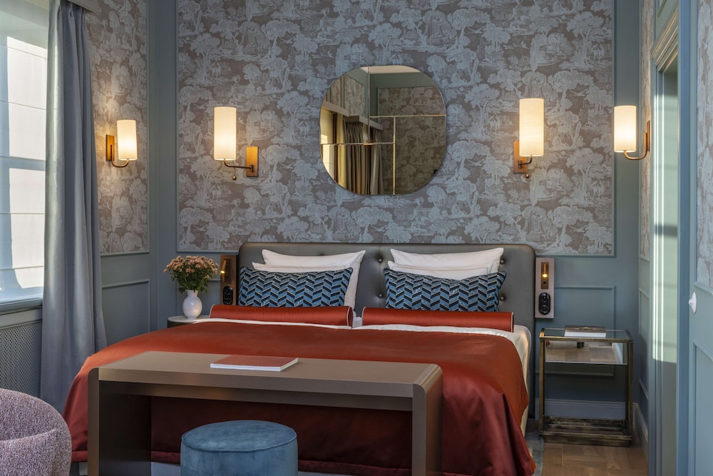 Room (Palais View) - Photo 26