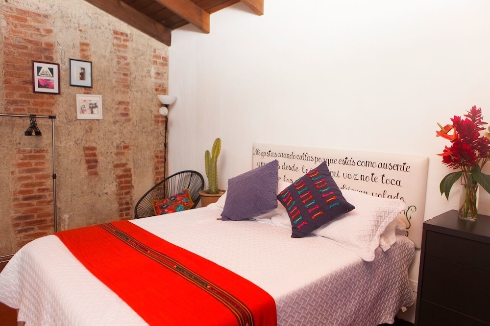 Standard Double Room, 1 Double Bed, Non Smoking, Shared Bathroom photo 1