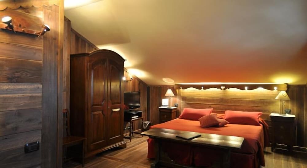 Double or Twin Room photo 3