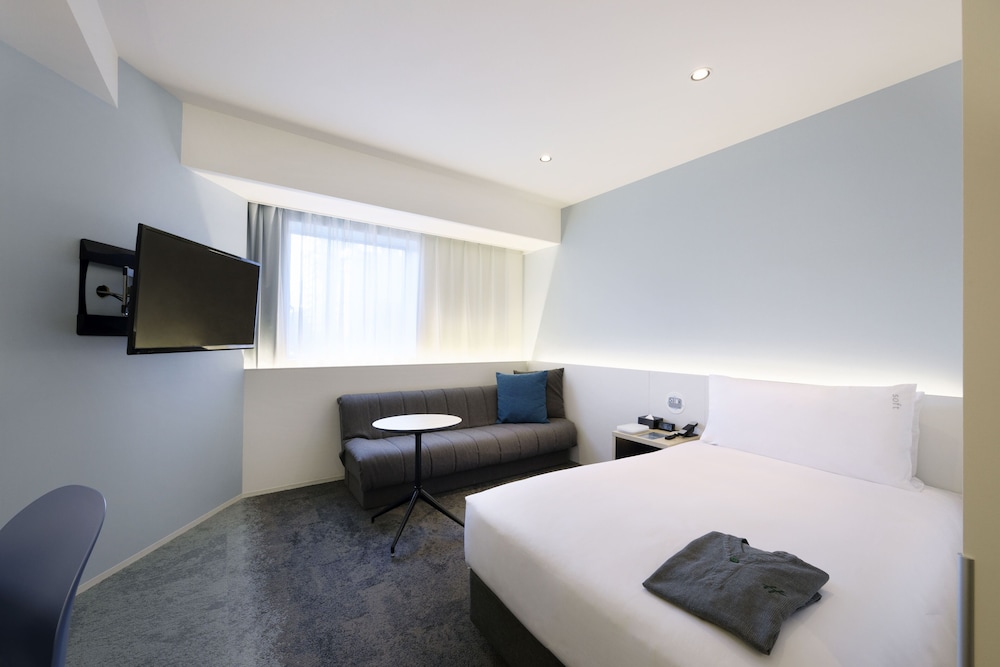 1 Twin Premium Accessible - Photo 1