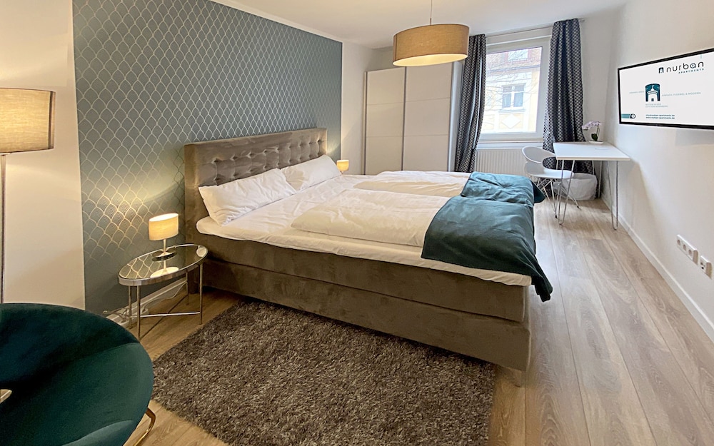 Deluxe Apartment with 2 Bedrooms - Photo 1