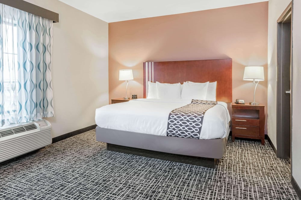 Presidential Suite, 1 King Bed, Non Smoking photo 1