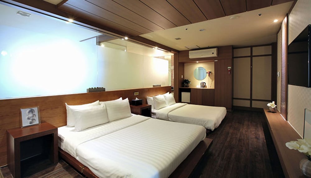 Suite (Twin)