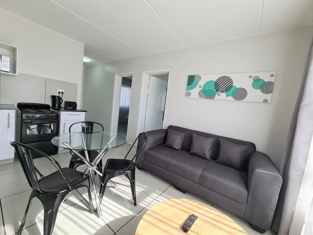 Superior Apartment, 2 Bedrooms - Photo 1