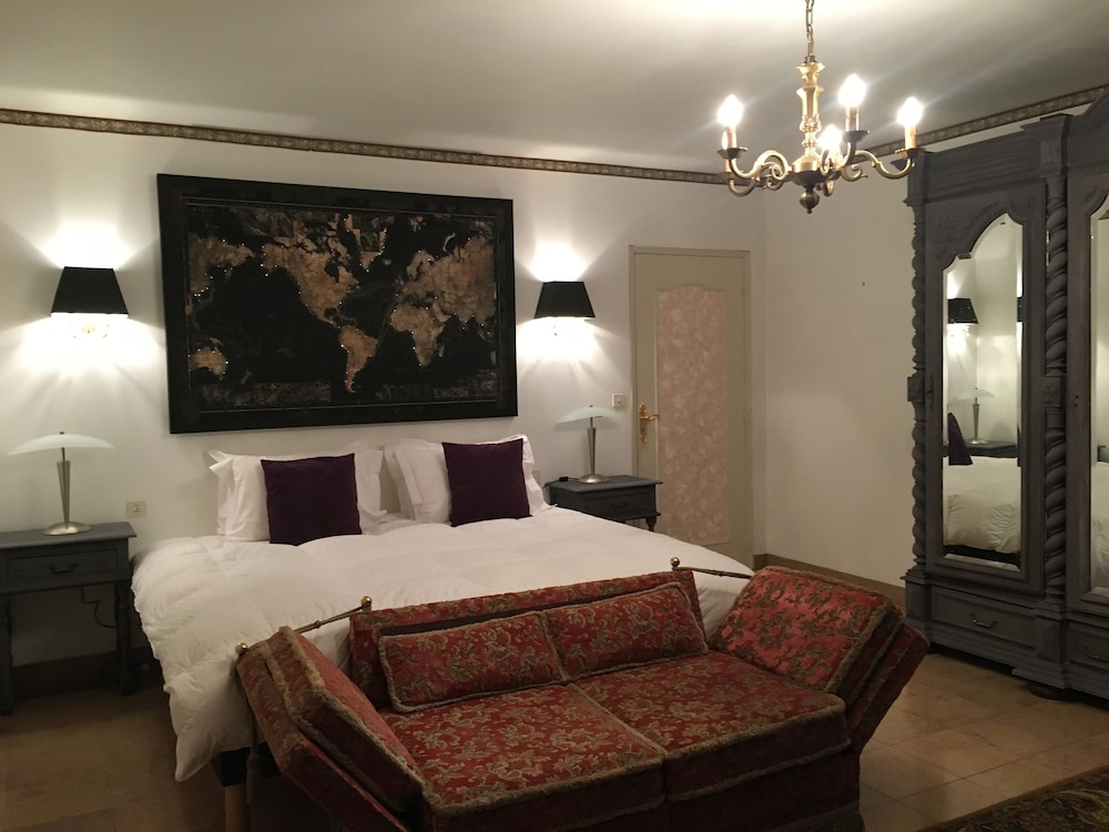 Deluxe Double Room photo 2