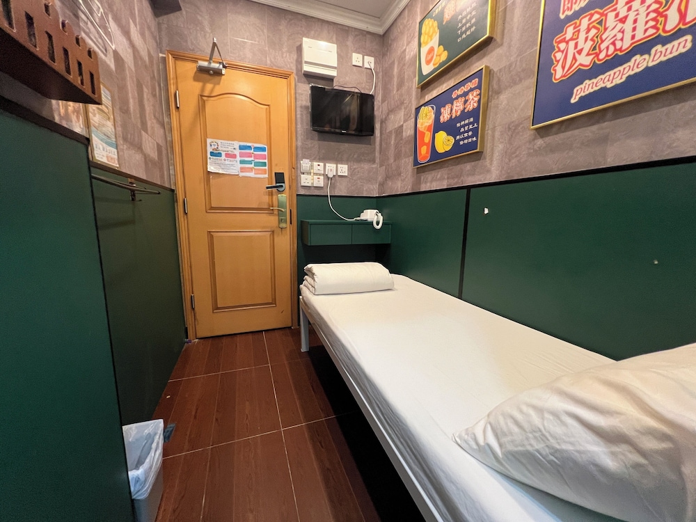 Economy Room photo 3