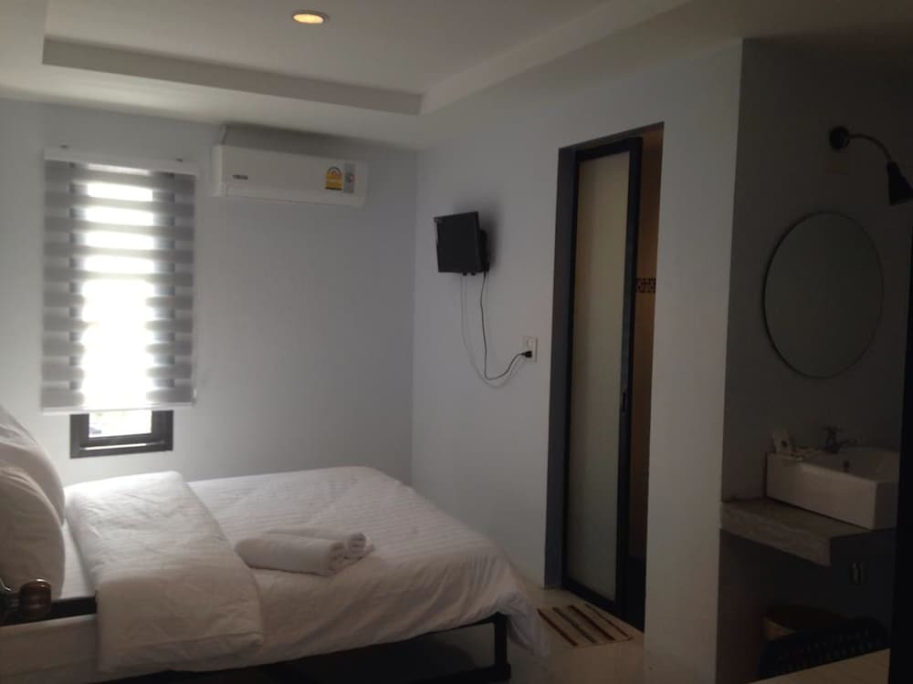 Standard Room photo 1