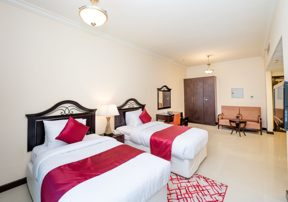 Deluxe Twin Room photo 2