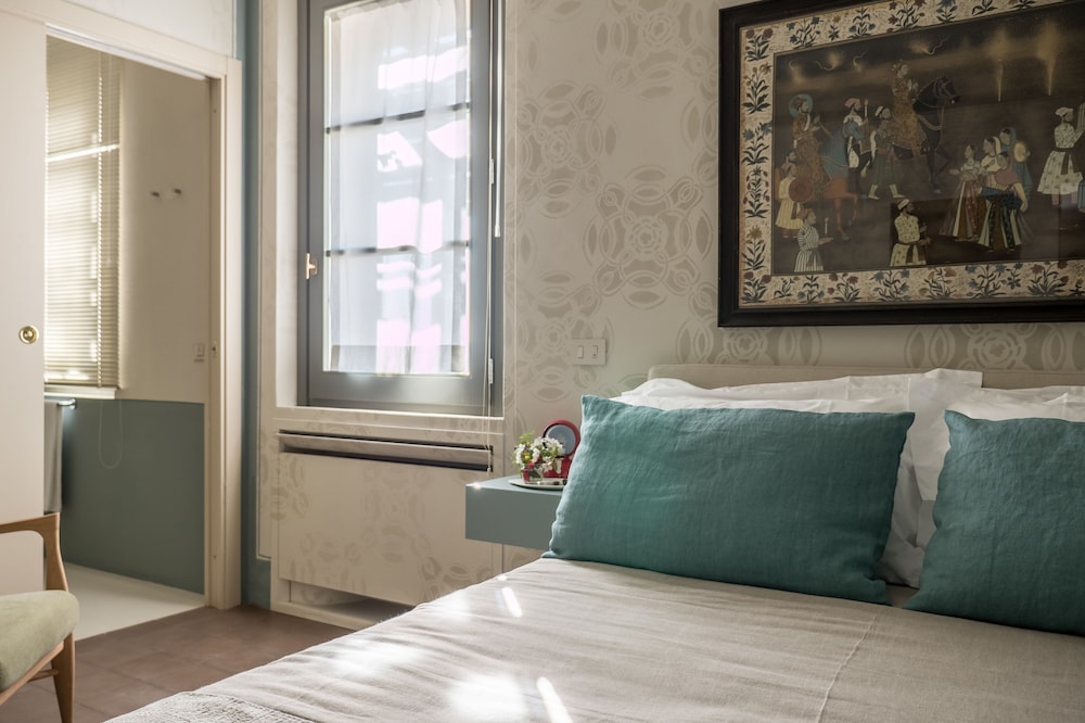 Superior Double Room, 1 Queen Bed, Ground Floor photo 2