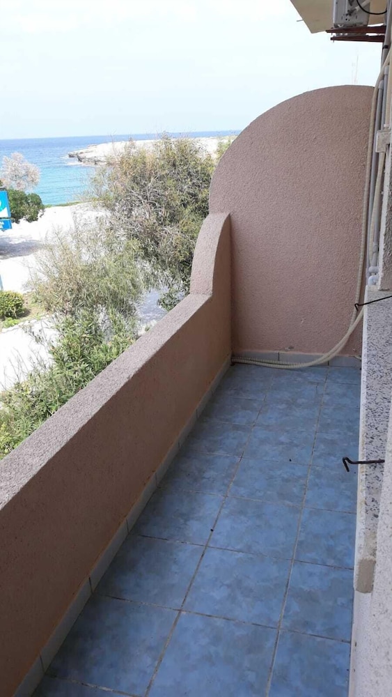 Deluxe Double Room, Balcony, Sea View photo 3