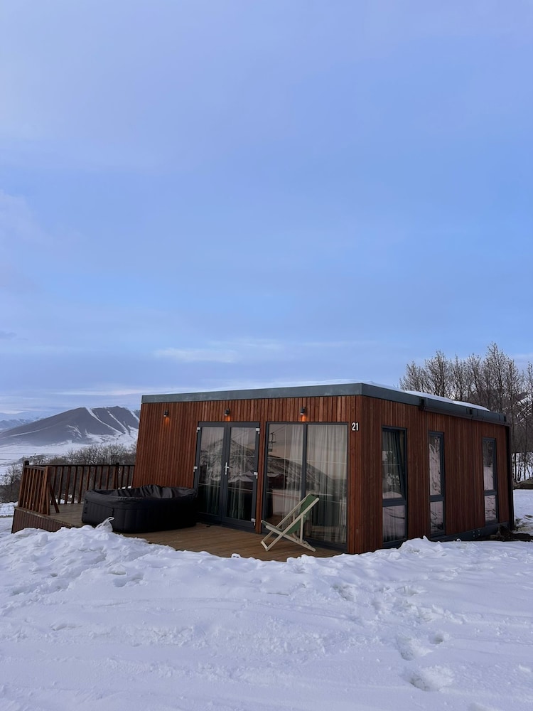 Premium Cabin photo 2