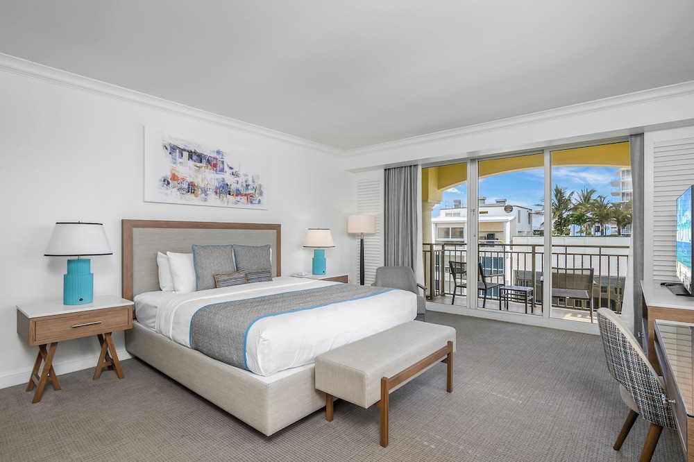 Studio, 1 King Bed, Ocean View