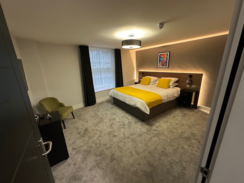 Double Room (Accessible Superking Double Room)