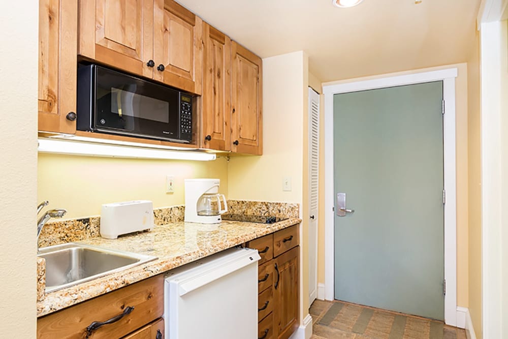 Apartment (1 Bedroom)