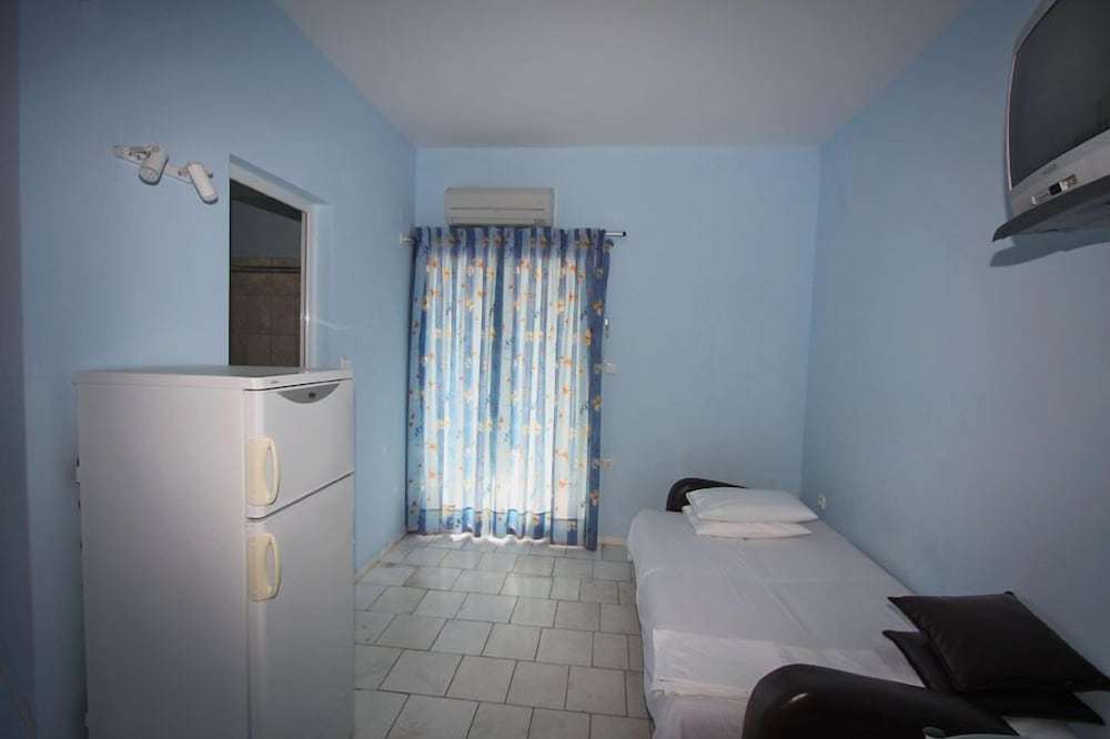 Quadruple Room, Sea View, Ground Floor photo 2