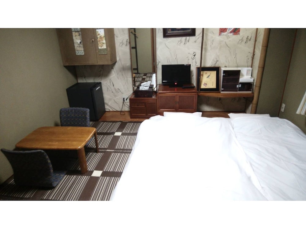 Double Room with Bathroom photo 3