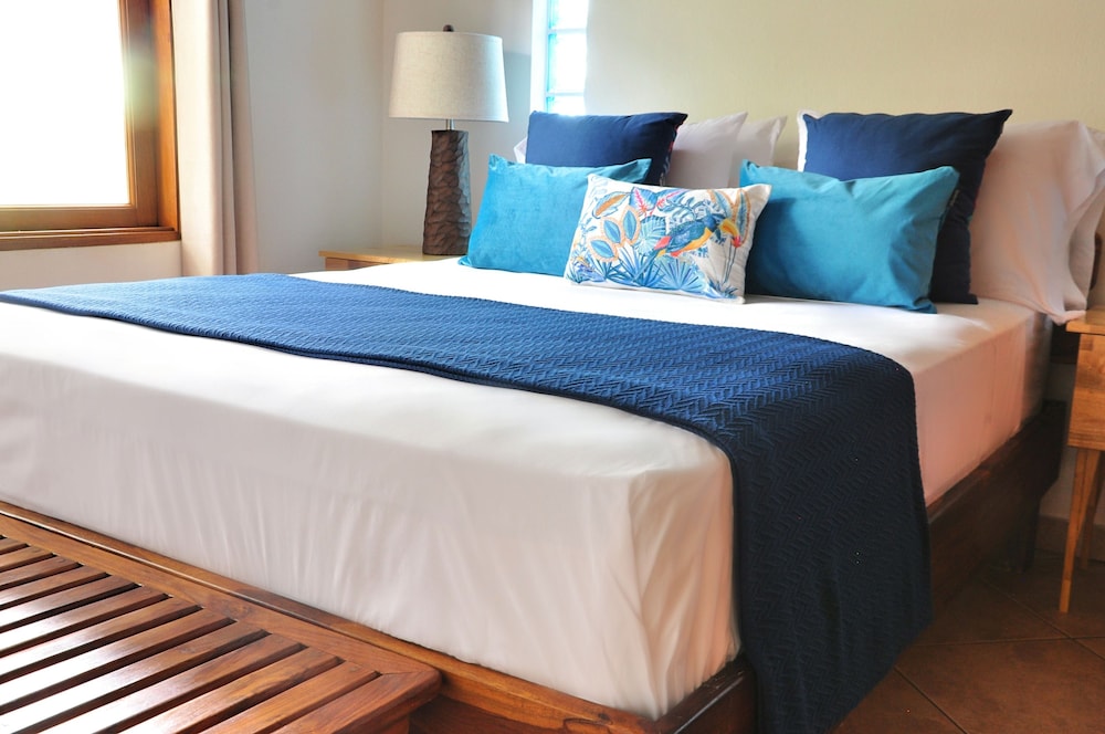 Deluxe Villa, 2 Bedrooms, Patio, Beachside photo 1
