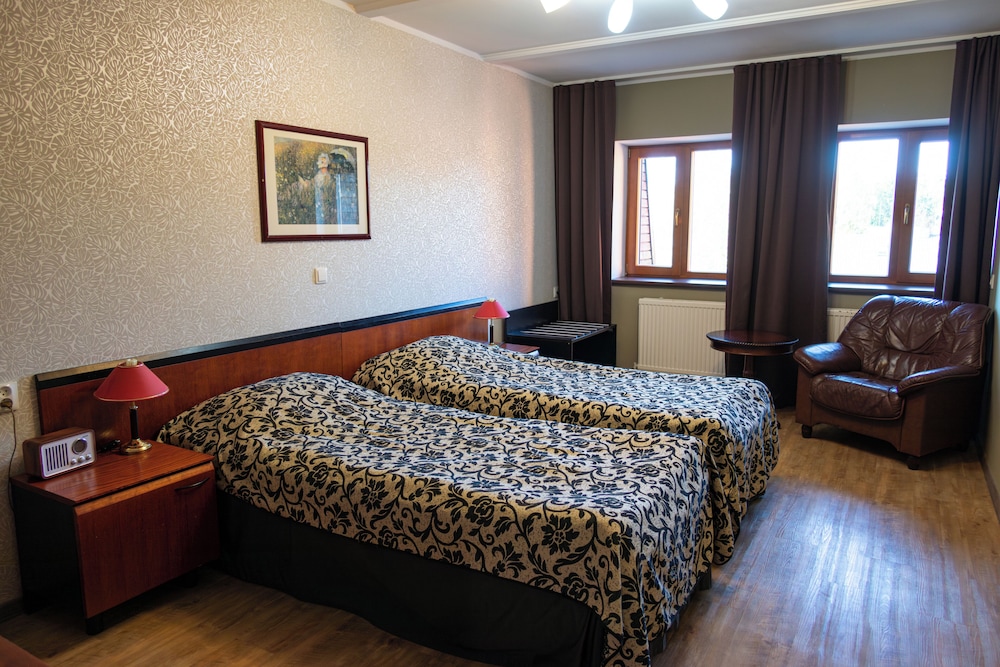 Standard Double or Twin Room photo 2
