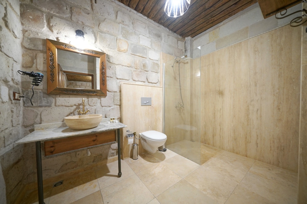 Deluxe Double Room, 1 Queen Bed - Photo 3