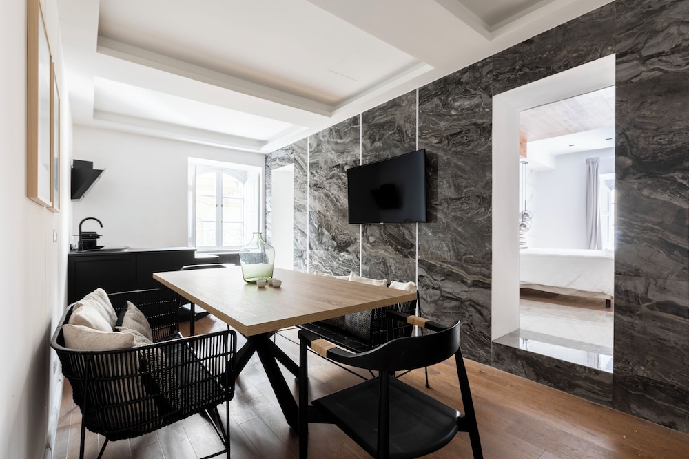 Luxury Apartment