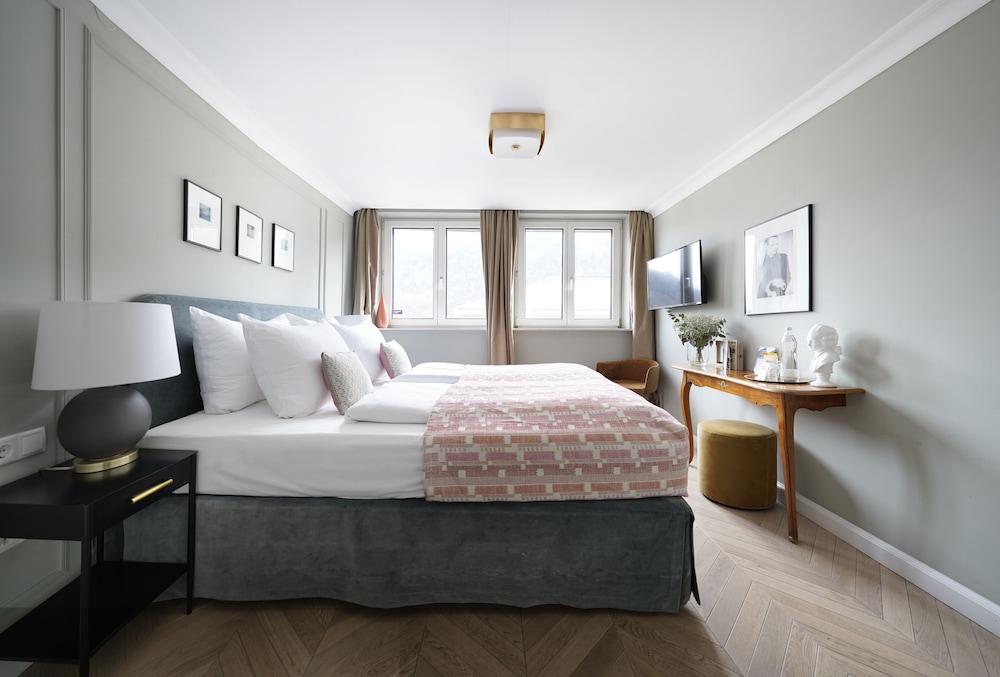Standard Room - Photo 1