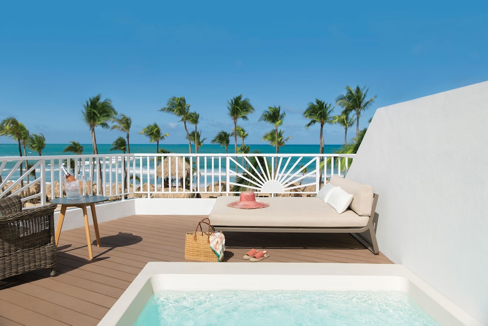 Terrace Suite With Plunge Pool Ocean Front