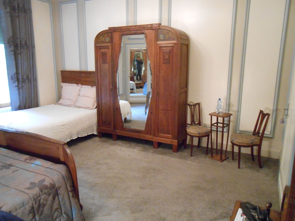Family Quadruple Room photo 3