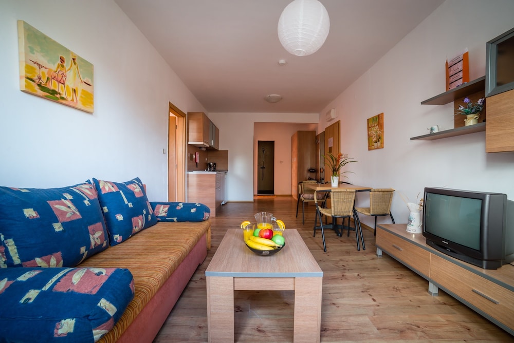 Comfort Apartment, 2 Bedrooms, Balcony