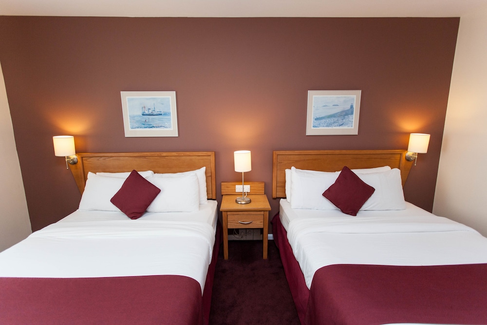 Standard Twin, 2 Double Beds - Photo 3