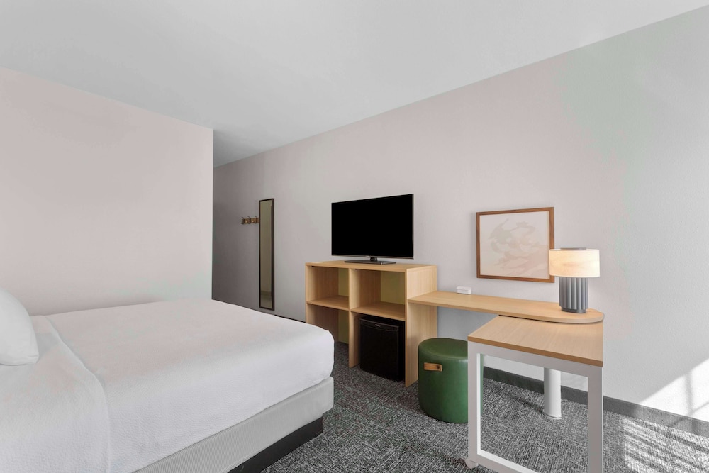 Room, 1 King Bed - Photo 1