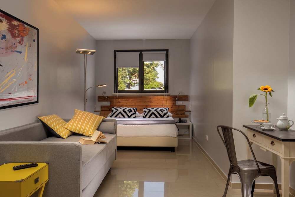 Quadruple Room photo 1