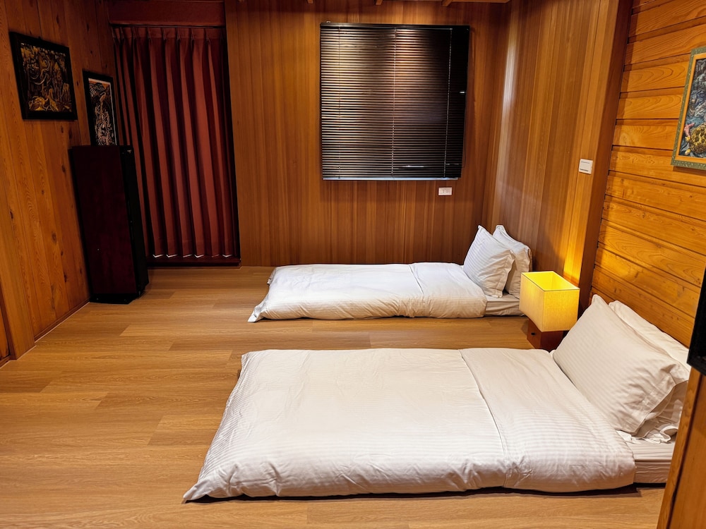 Exclusive Double or Twin Room photo 3