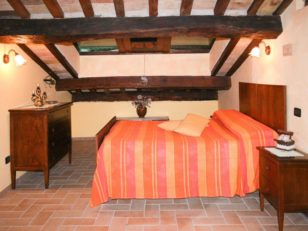 Deluxe House, 4 Bedrooms photo 2