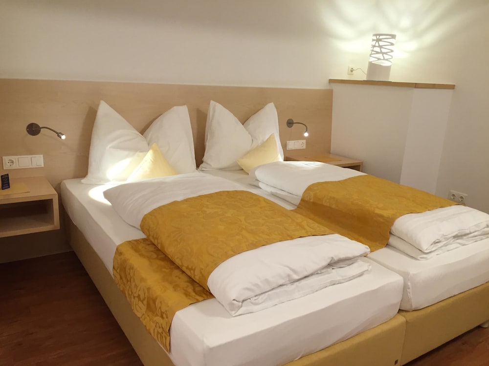 Superior Double or Twin Room, Mountain View - Photo 5