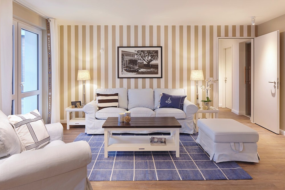 Premium Condo photo 1
