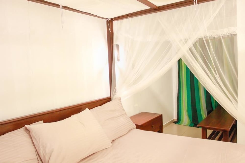 Standard Twin Room photo 1