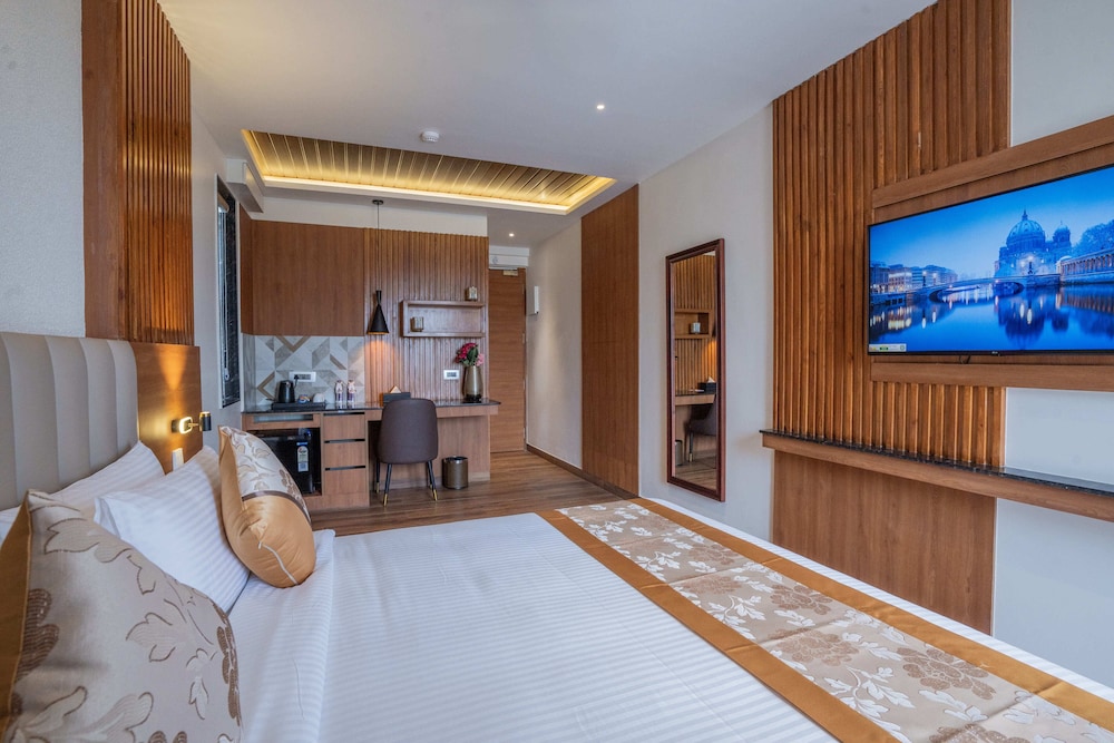 Premium Triple Room