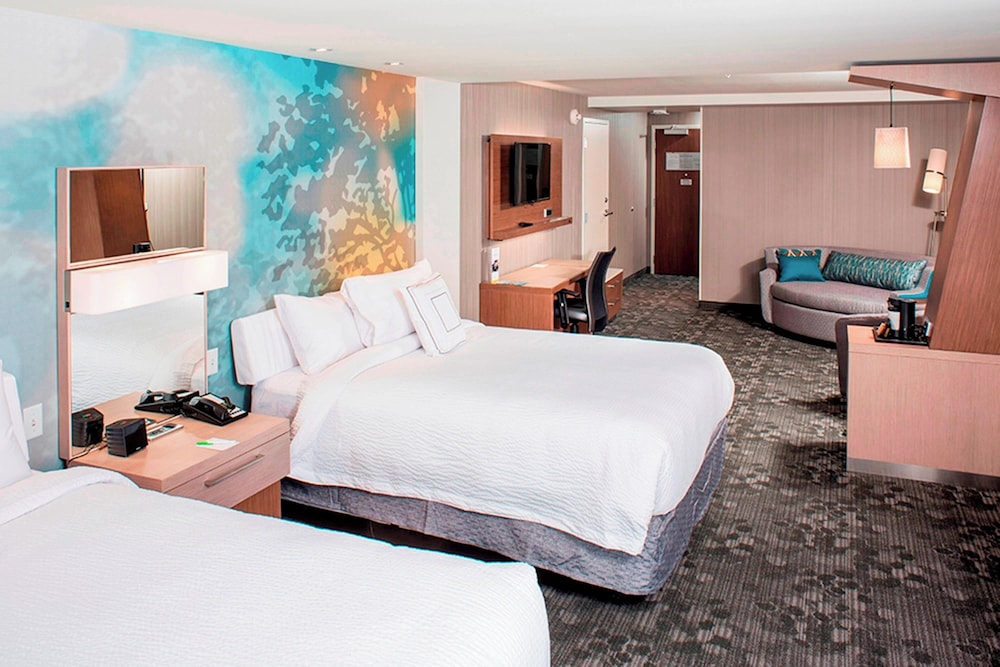 Suite, Multiple Beds