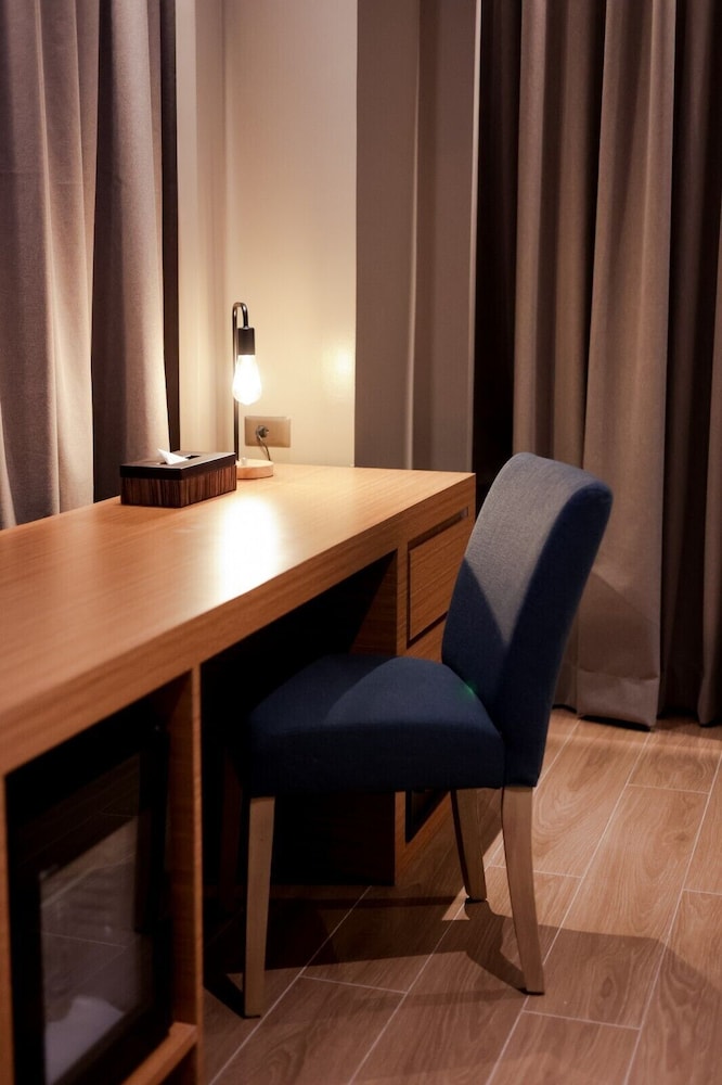 Premier Suite - Photo 6