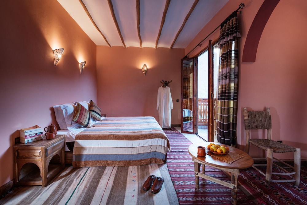 Standard Double or Twin Room photo 2