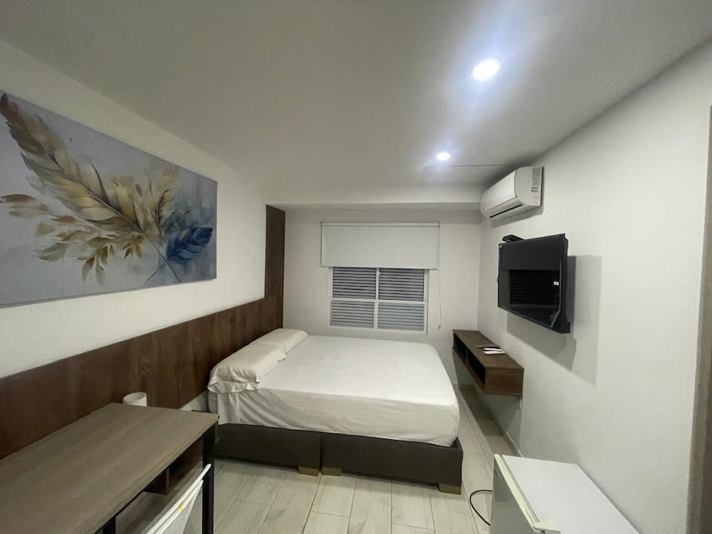 Comfort Single Room, City View